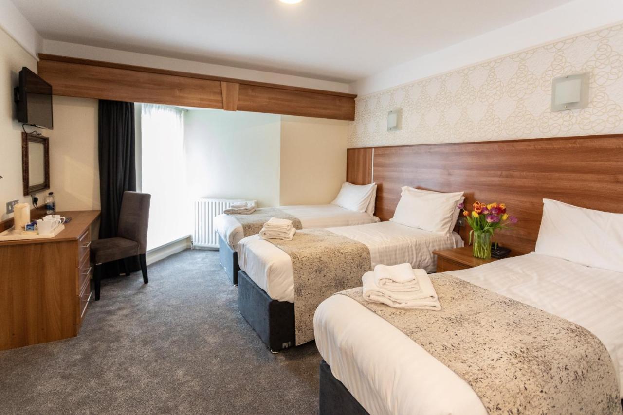 Classic Triple Room,1498586710:JPEG