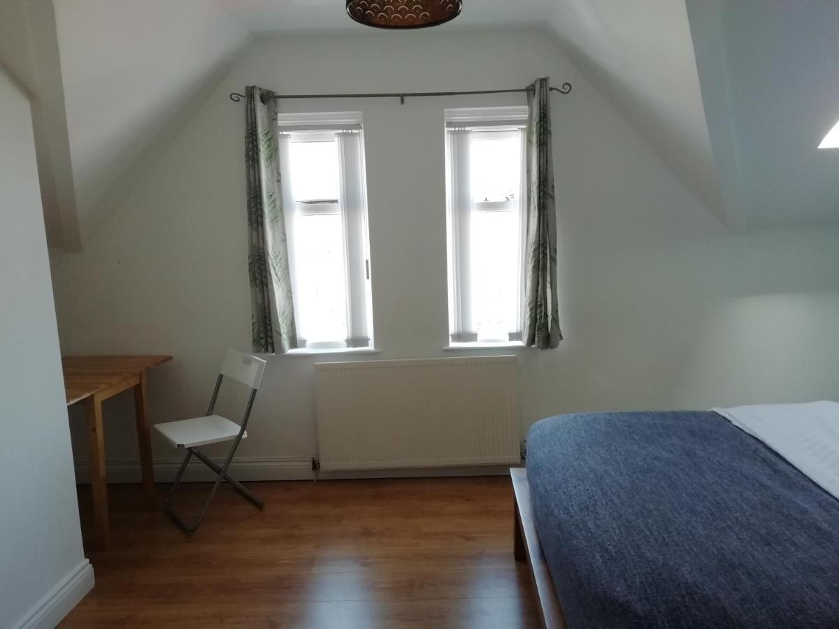 Double Room Private Bathroom