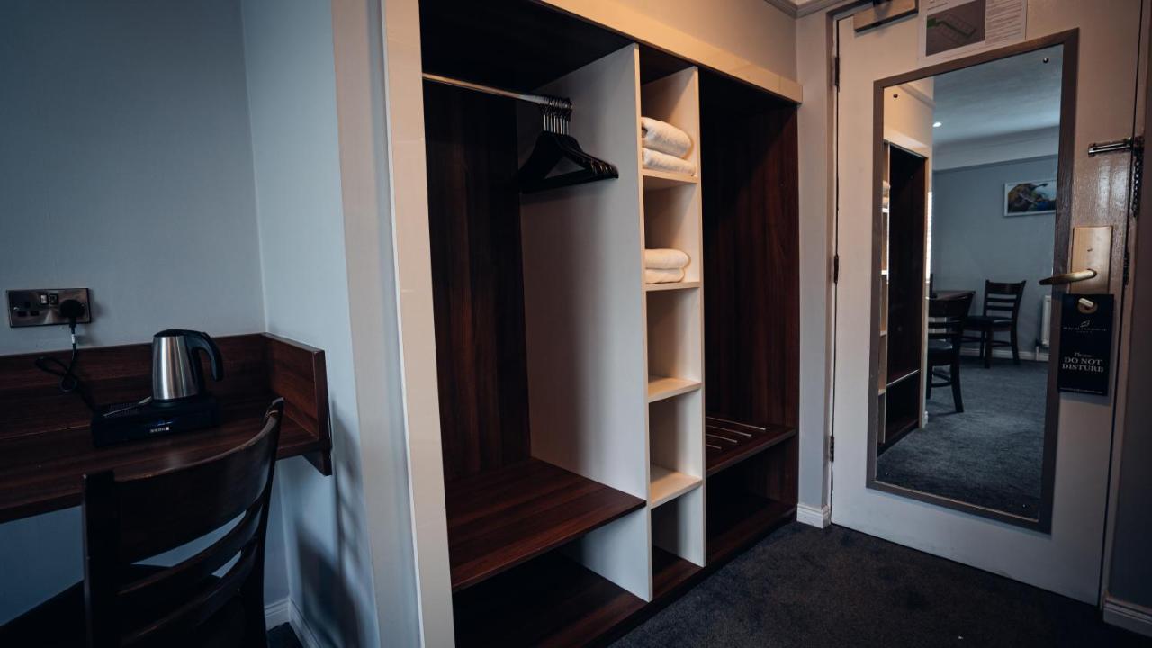Twin Room,1165445247:JPEG