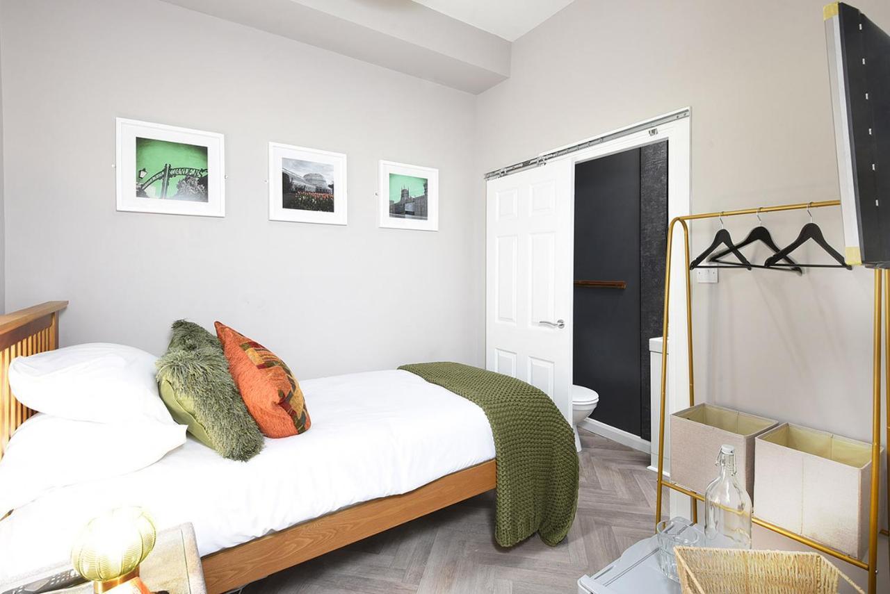 Deluxe Single Room,1412354603:JPEG