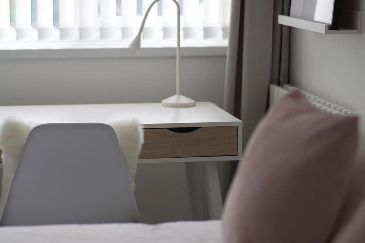 Twin Room Private Bathroom