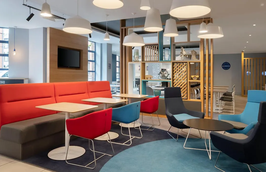 Holiday Inn Express Belfast City By Ihg-1