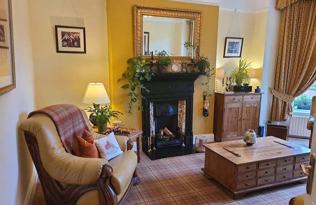 Roseleigh House-1