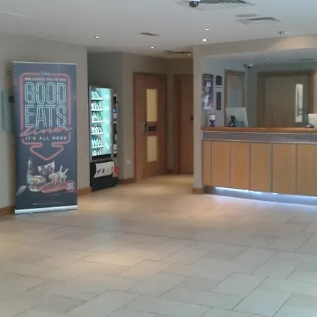 Premier Inn Belfast City Centre - Cathedral Quarter-3