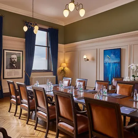 Titanic Hotel Belfast-2