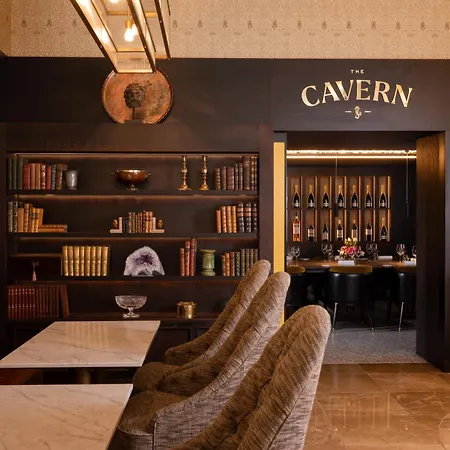Grand Central Hotel Belfast-3