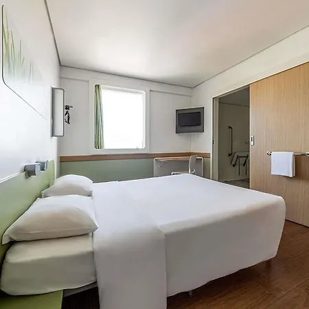 ETAP Hotel Belfast-3