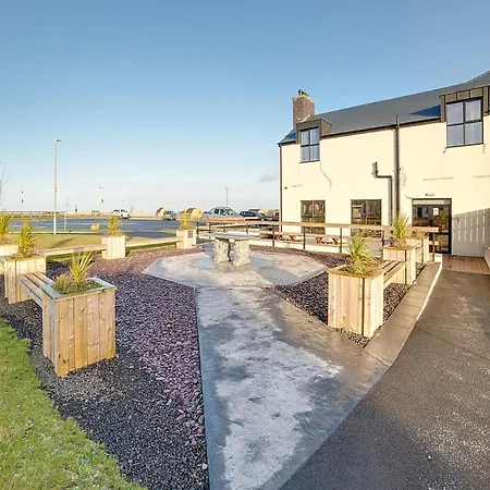 Standing Stones Lodge-3
