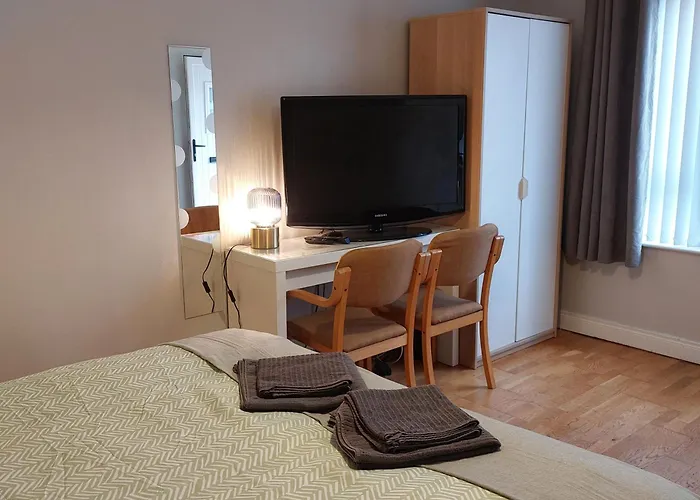 Lawnbrook Town House Hotel Belfast