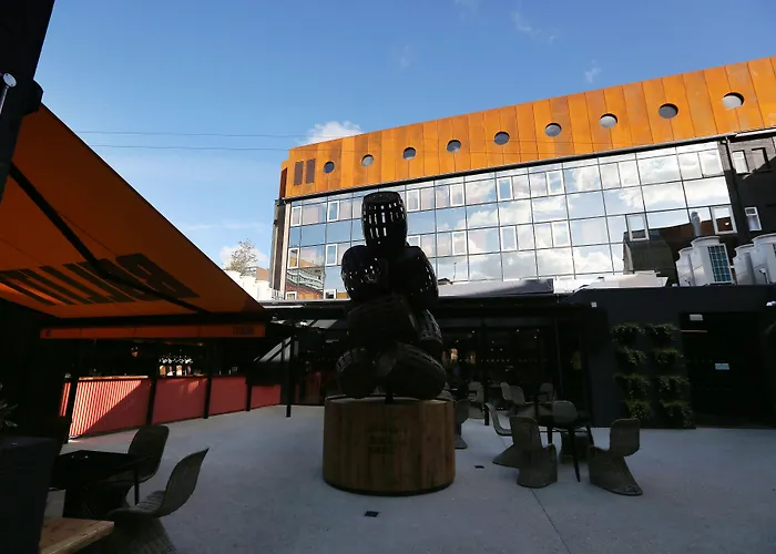 Belfast HotelsBullitt